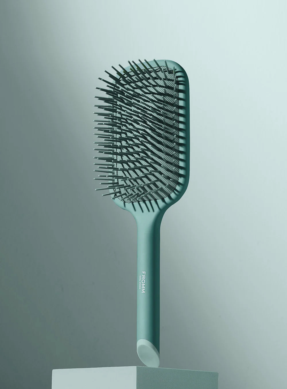 Fromm Style Smoother Paddle Brush