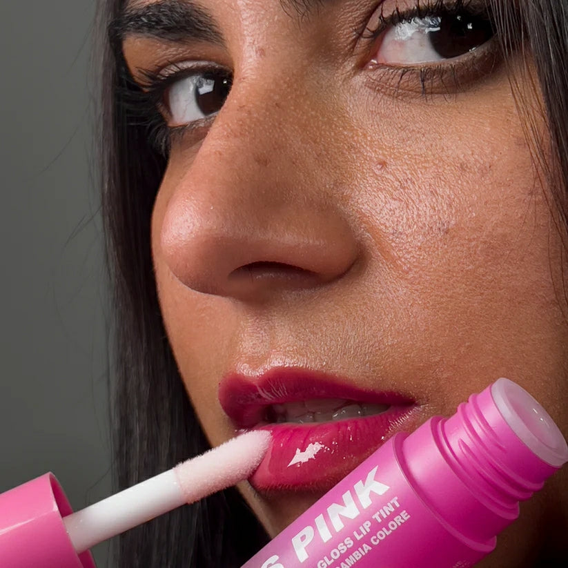 Layla Cosmetics Its Pink Transformative Lip Gloss and Scrubber